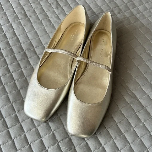 Brand New! Marc Fisher “Urella” Gold Mary Jane Flats - Picture 5 of 9